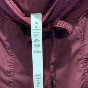 Lululemon joggers Size 10